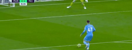 开云体育下载-【英超】巴伊乌龙 B.席尔瓦破门 曼城2比0客胜曼联