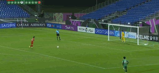 开云-门“犟” 揪出韩国队头号罪人：点球战7扑救全猜错方向 6次扑右侧